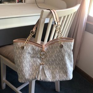 Michel Kors Bag